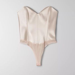 ARITZIA PINK SATIN BODYSUIT 💗